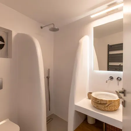 Aeris Tinos アパート