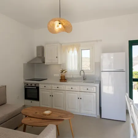 Aeris Tinos Панормос